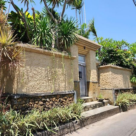 Villa Nesanur - Comfortable & Spacious Beachside Sanur Luaran gambar